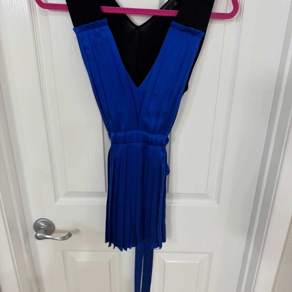 BCBGMaxAzria Elegant Top